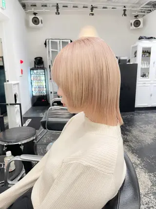 ミディアム カラー 特別モデル価格 タカシマイッセイのヘアスタイル