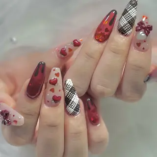 ネイル ぷりゅねる Nanamiのネイルデザイン