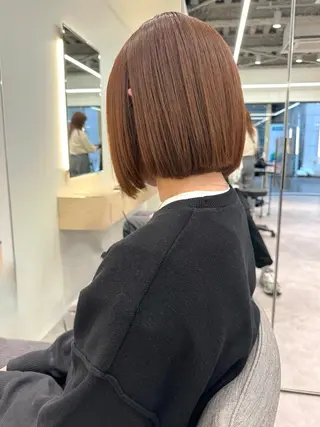 ショート lar 立川南口所属・砂岡 里奈のヘアスタイル