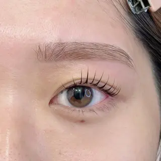 マツエク・マツパ NUEVO 横浜西口2号店のマツエク・マツパデザイン