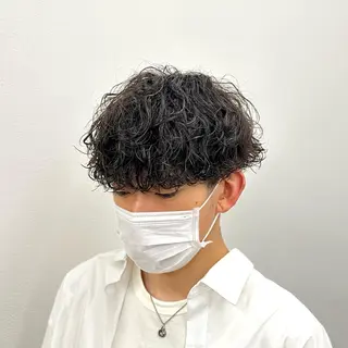 ショート パーマ メンズ 33【SASA】OSAKA【ササ】所属・✂︎メンズパーマ✂︎ 伊藤秀真のヘアスタイル