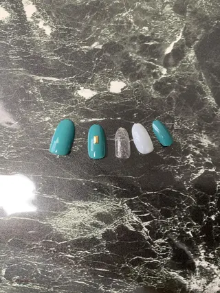 ネイル マルサンカクシカク所属・○△□ 守口市のネイルデザイン