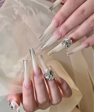 ネイル D-BEAUTY Nailsalonのネイルデザイン