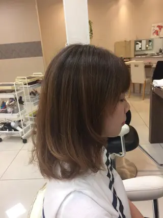 ミディアム カラー 🔥店長 原田🔥 Ash日野店のヘアスタイル