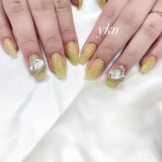 ネイル melMoon .のネイルデザイン