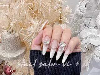 ネイル ✨Nailsalon Vi+✨のネイルデザイン