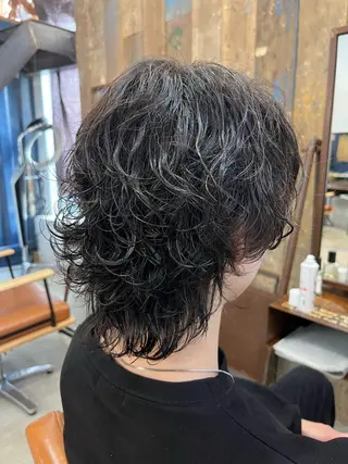 パーマ メンズ 加納 麻雄のヘアスタイル