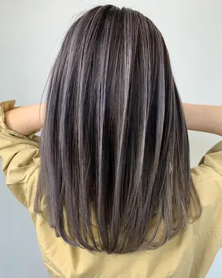 カラー LINOET NAGOYA所属・中川 来紀のヘアスタイル