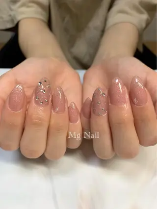ネイル Mg Nail所属・Mg Nailのネイルデザイン