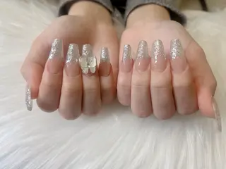 ネイル Maison dePLATINUM所属・ネイリスト makiのネイルデザイン