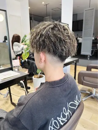 パーマ メンズ Chere-azuri-狭山店所属・Chere狭山店 河野　真一のヘアスタイル