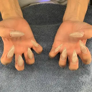 ネイル MHR nailのネイルデザイン