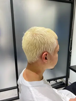 ショート カラー メンズ 吉武 茂暉のヘアスタイル