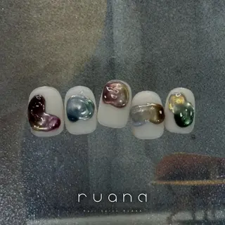 ネイル 阿武 美海のネイルデザイン