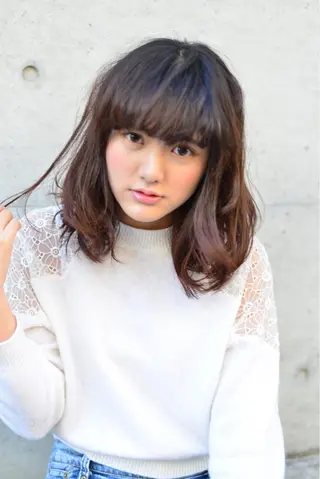 ミディアム カラー パーマ 脱白髪染め特化GBG 自由が丘所属・【白髪ぼかし 専門GBG】自由が丘のヘアスタイル