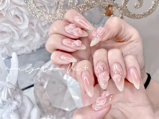 ネイル ✨Nailsalon Vi+✨のネイルデザイン