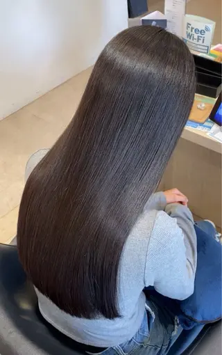 ロング 川元 雄貴のヘアスタイル