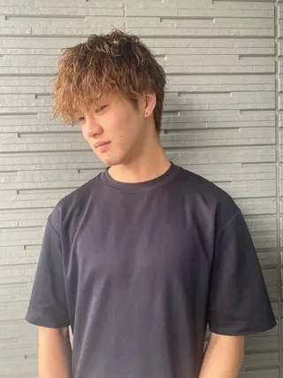 カラー メンズ カラー／ブリーチ しほのヘアスタイル