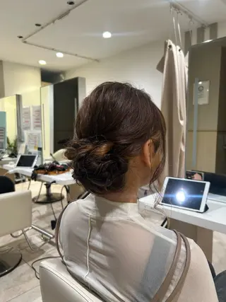 ヘアアレンジ はるか/ブリーチカラ ー/ヘアアレンジ🤍のヘアスタイル