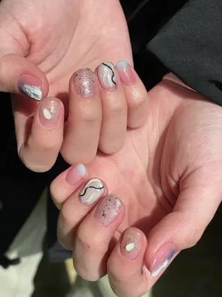 ショート m kaori𓃟のネイルデザイン