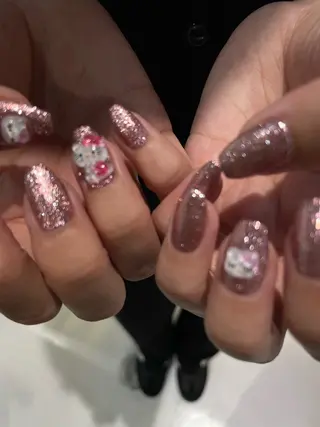 ネイル M. Aikaのネイルデザイン