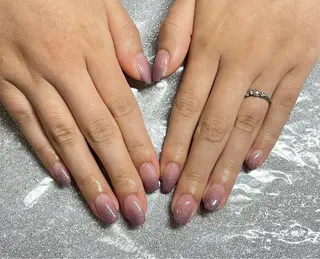 ネイル VIERU 🌈🎀💖のネイルデザイン