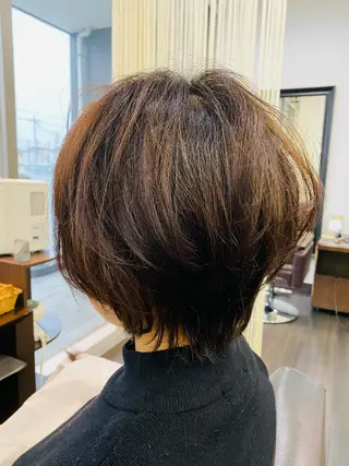 ショート カラー 阿久津 泰幸のヘアスタイル