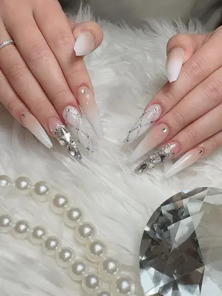 ネイル nail salon azuのネイルデザイン