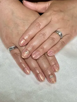 ネイル コウ ヨウのネイルデザイン