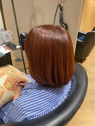 カラー 朝海 明華のヘアスタイル