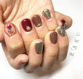 ネイル 駒月 明日香の眉毛・アイブロウイメージ