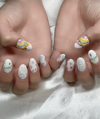 ネイル YOLO NAILのネイルデザイン