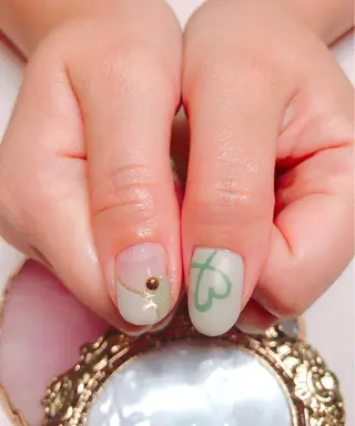 ネイル CROWN プライベートサロンのネイルデザイン