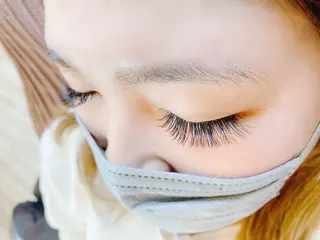マツエク・マツパ Eyelash salon Raffie.g(ラフィー)所属・Raffie.g えりのマツエク・マツパデザイン