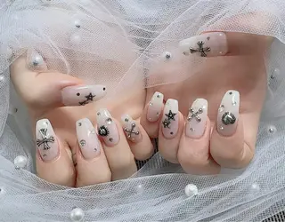 ネイル R salonのネイルデザイン