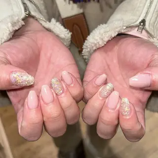 ネイル 深井 綸のネイルデザイン