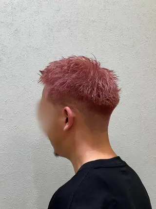 カラー メンズ 山口 玖瑠美のヘアスタイル