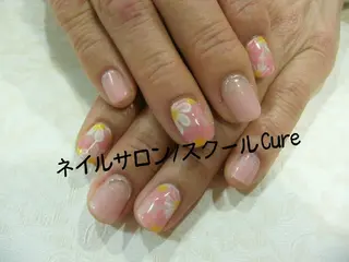 ミディアム ネイル ネイルサロン Cureのネイルデザイン