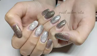 ネイル nail salon rita所属・柴田 理紗のネイルデザイン