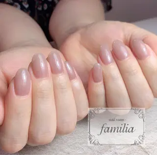 ネイル -nailroom- familiaのネイルデザイン