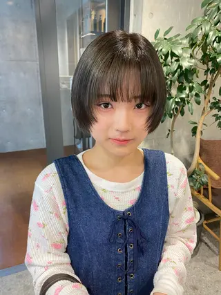 ショート Yahiko ハイトーンのヘアスタイル