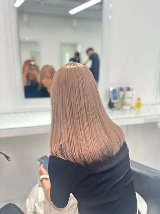 セミロング カラー ❄最強かわいいカラー ❄️MINA❄️のヘアスタイル