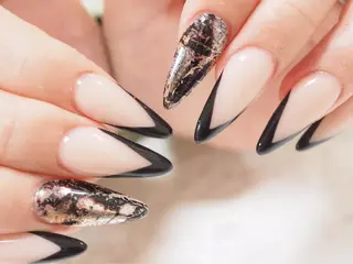 ネイル LoLo nail kのネイルデザイン
