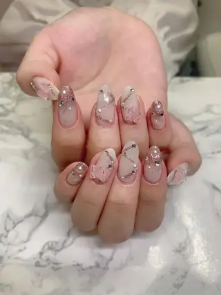 ネイル はな💎ネイル ワンホン、長さ出しのネイルデザイン