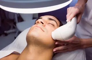 Rグループ felizのネイルデザイン