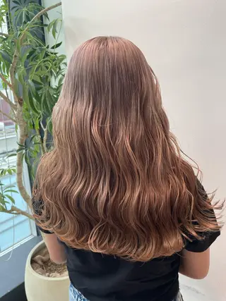 ロング カラー stair:case 武蔵小杉店所属・艶カラーリスト 牛込萌香のヘアスタイル