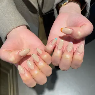 ネイル ﾔｽﾀﾞ ﾐﾅのネイルデザイン