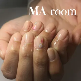 ネイル ＆MERCI所属・&MERCI nail maoのネイルデザイン