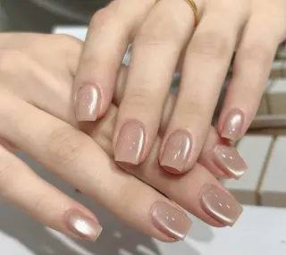 ネイル 高木 維麗絲のネイルデザイン