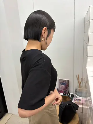 ショート カラー 細川 夕利亜のヘアスタイル